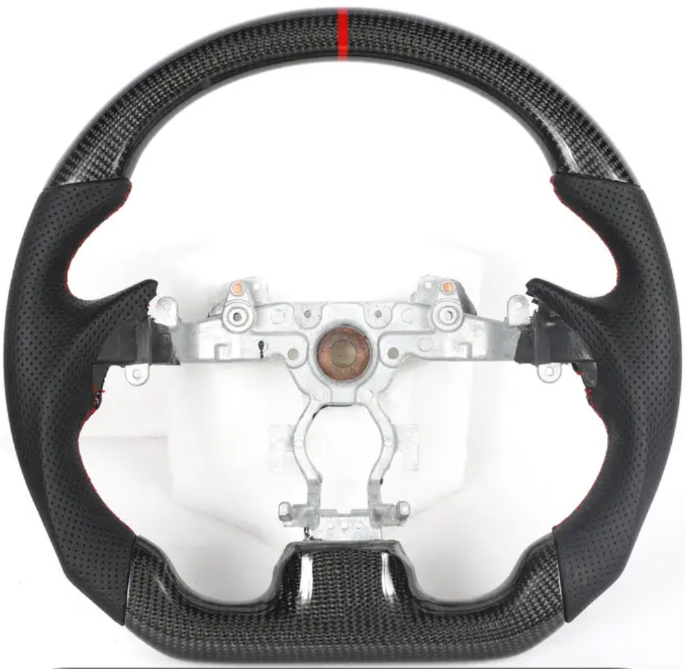 Infiniti G35/G37/Q40 Carbon Fiber Steering Wheel (2007-2015)